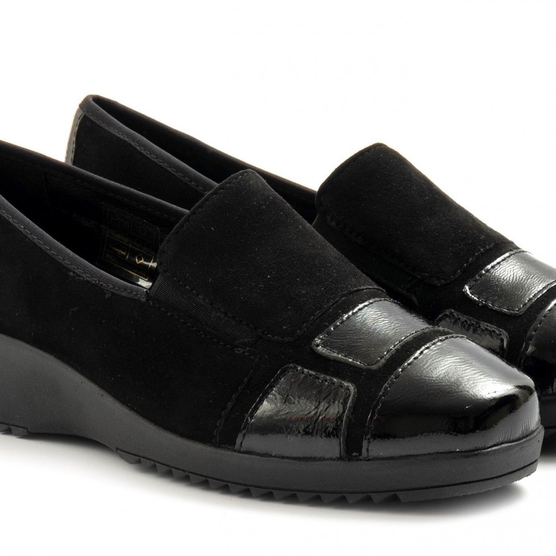 Cinzia Sopt scarpa donna nera in suede con zeppa bassa