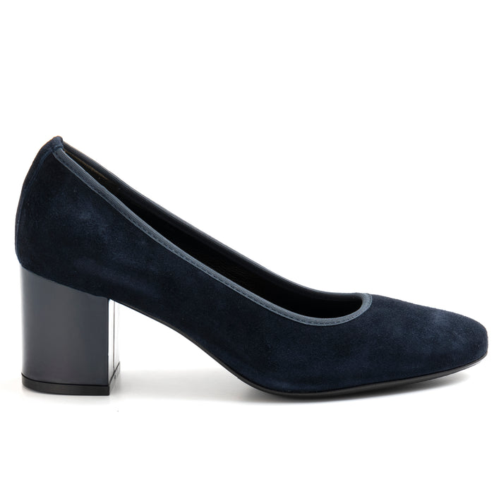 AI21---cinzia valle---9239CAMOSCIO BLU