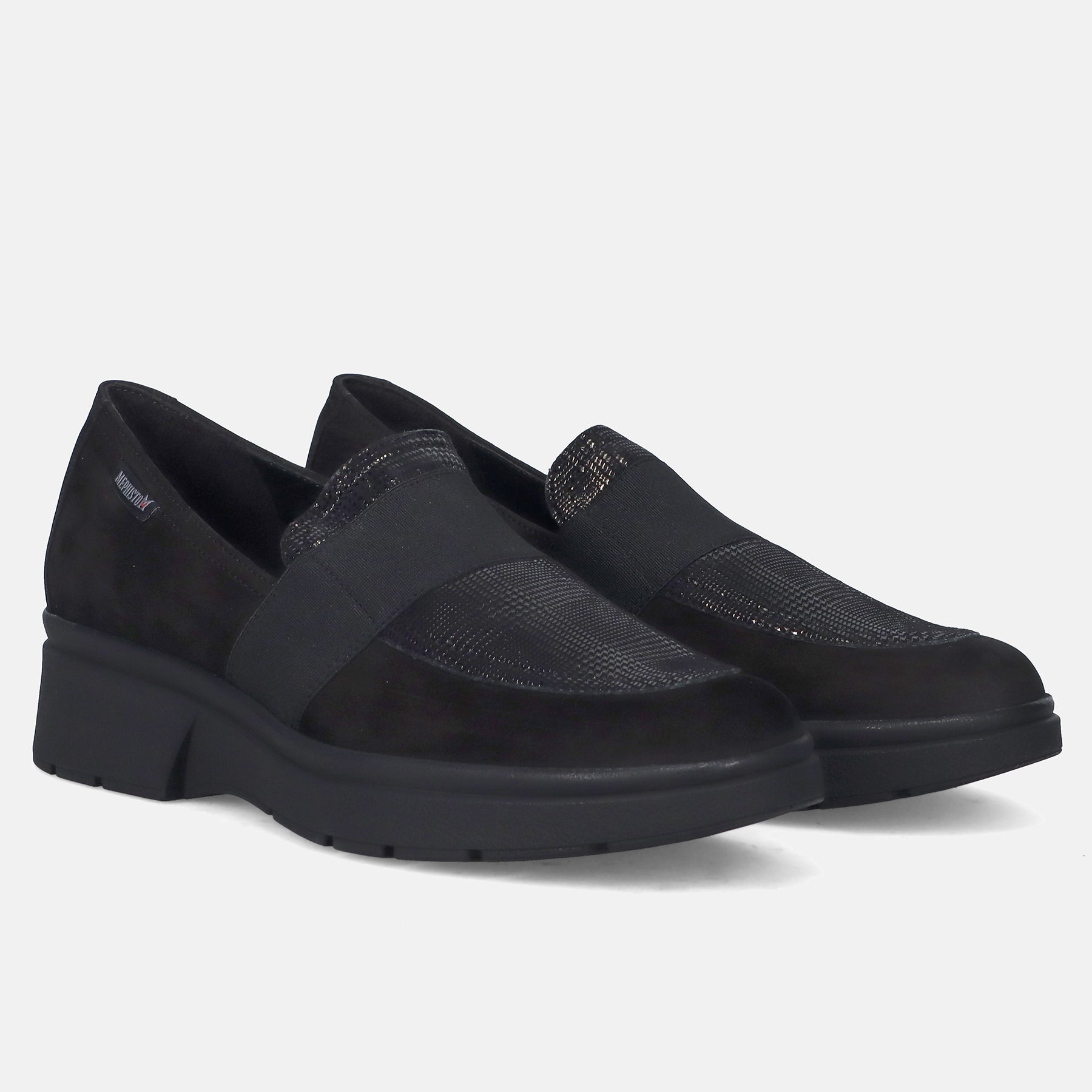 AI23---mephisto---P5143288DEBBY BUCKSOFT_1_P