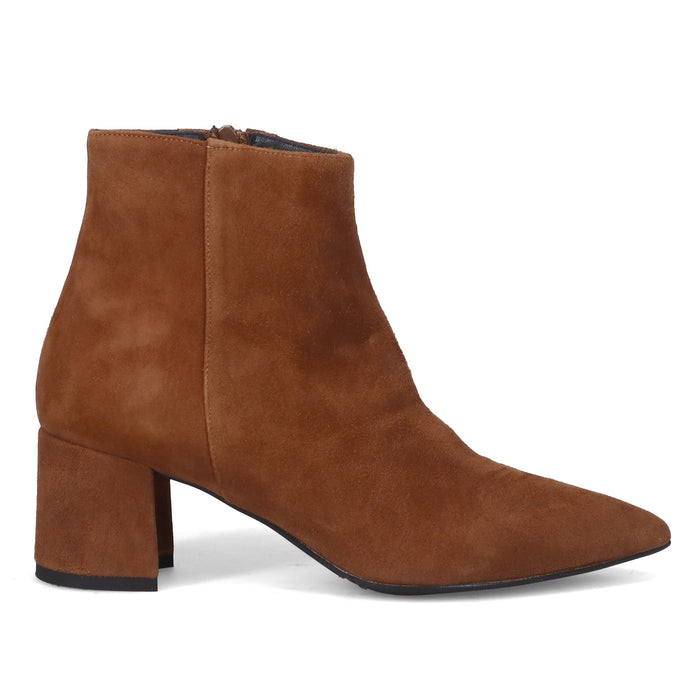 AI23---silvia rossini---502CAMOSCIO BRANDY