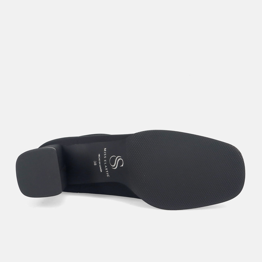 AI24---miss elastic---876210-0605-NEGRO_4_P