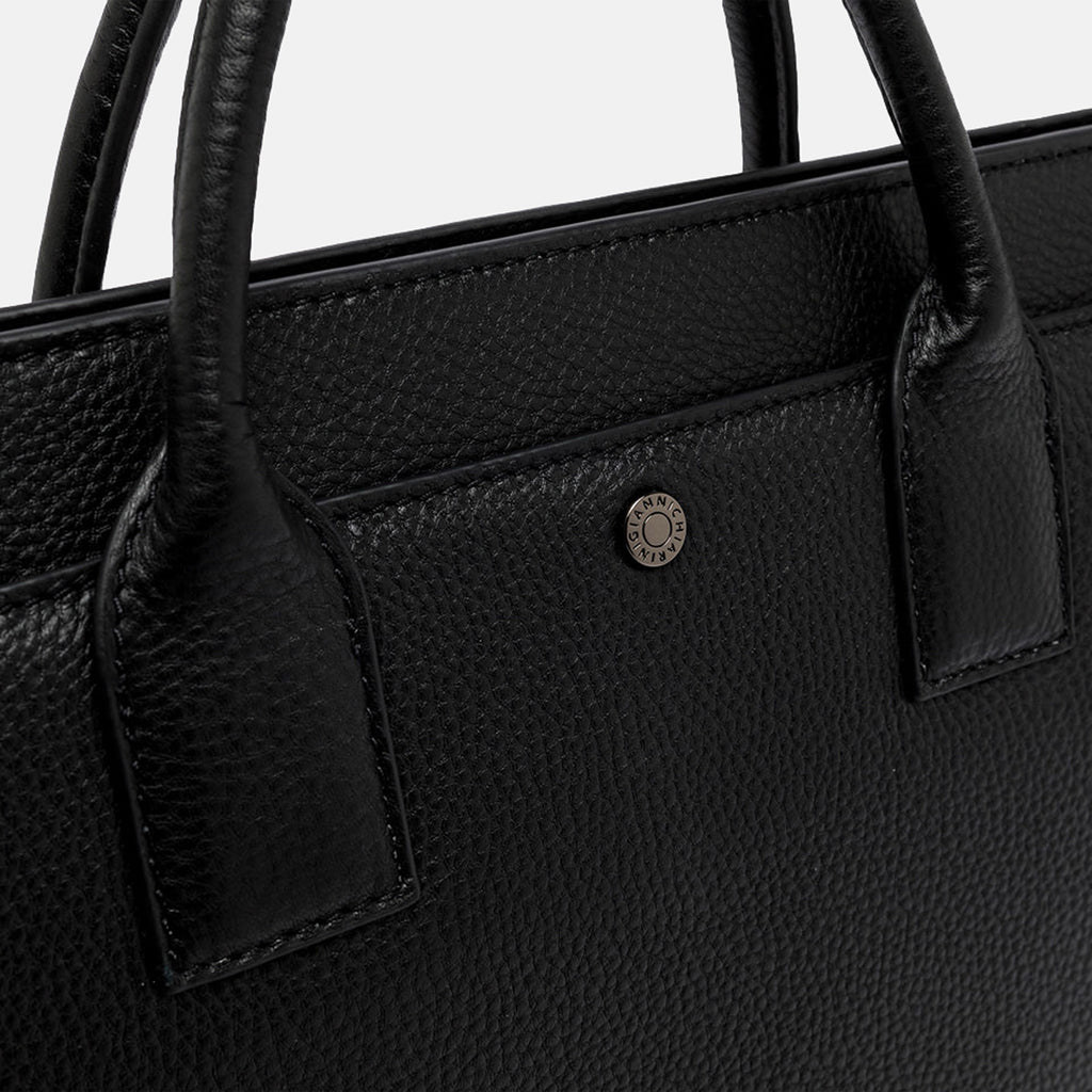 AI25---gianni chiarini---B18193 GRNCRV001 NERO_4_P