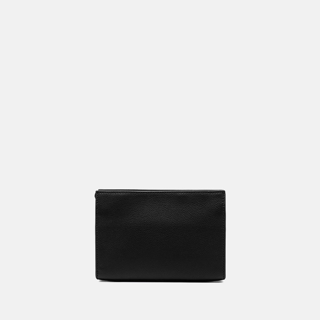 AI25---gianni chiarini---B18290 GRNCRV001 NERO_3_P