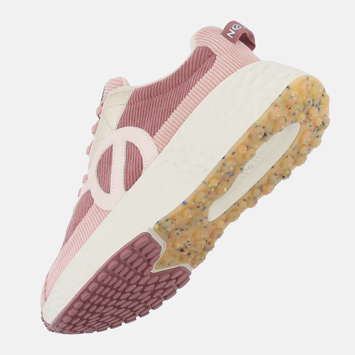 AI25---no name---CARTER RUNNER WKNVCDD04DM SB_4_P