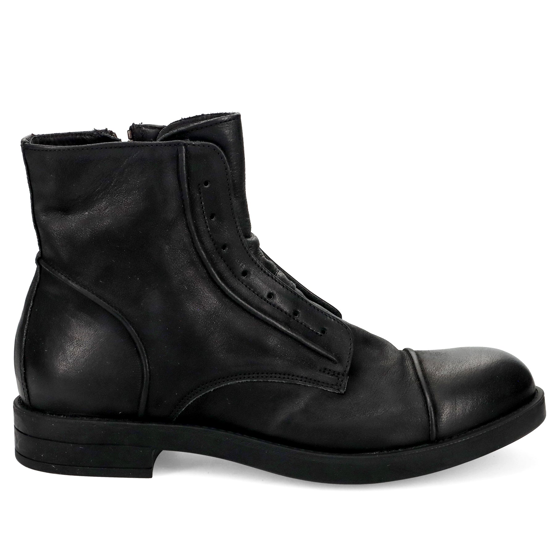 AI25---pawelks---21504BAND NERO