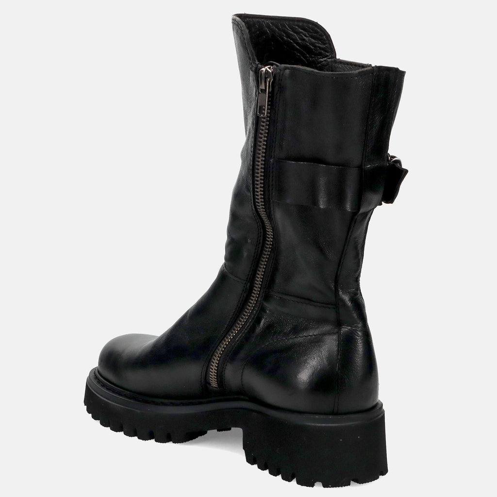 AI25---pawelks---W1157CALIF NERO_2_P
