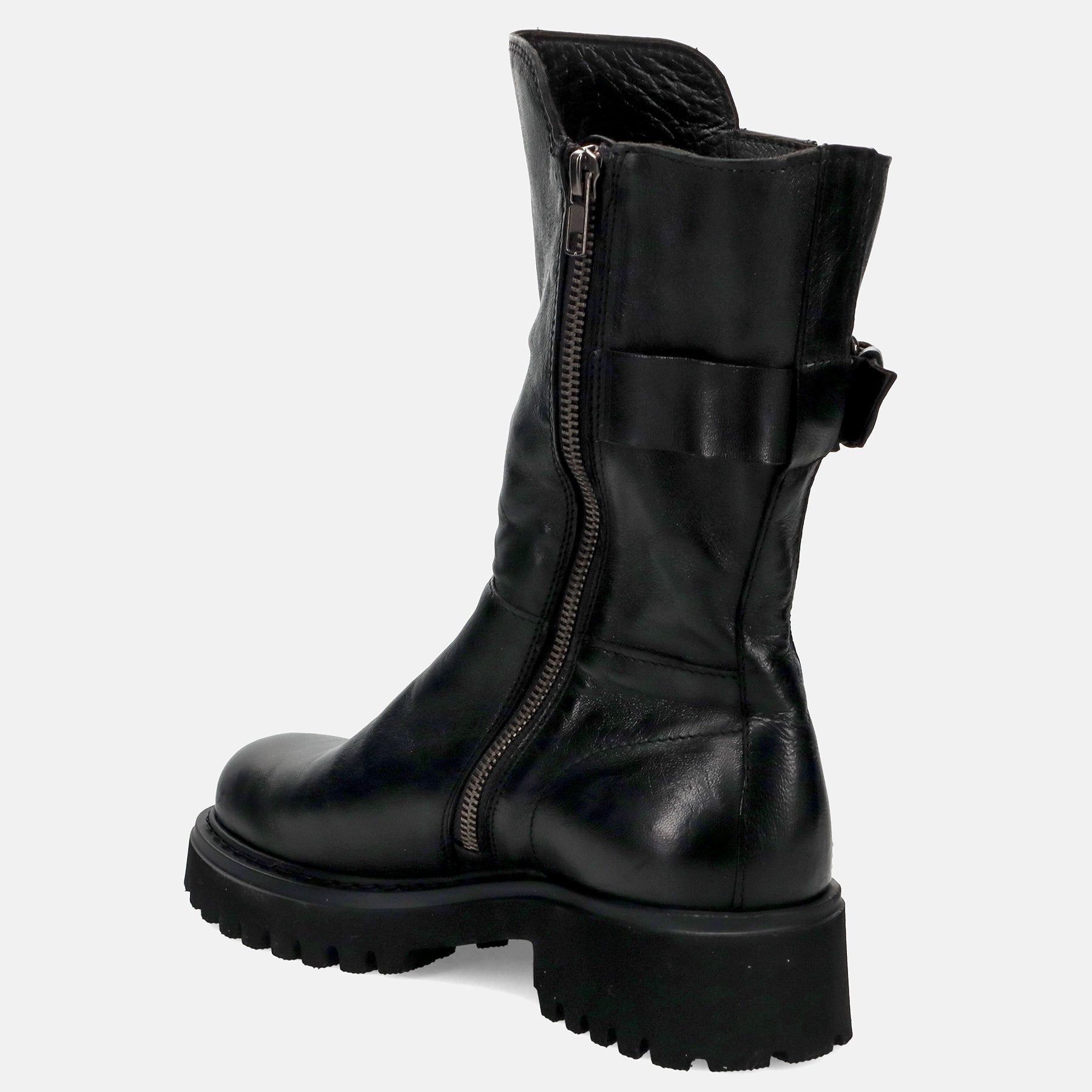 AI25---pawelks---W1157CALIF NERO_2_P