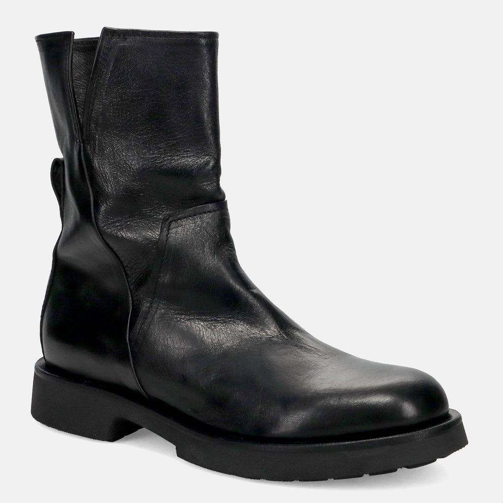 AI25---pawelks---W1172CALIF NERO_1_P