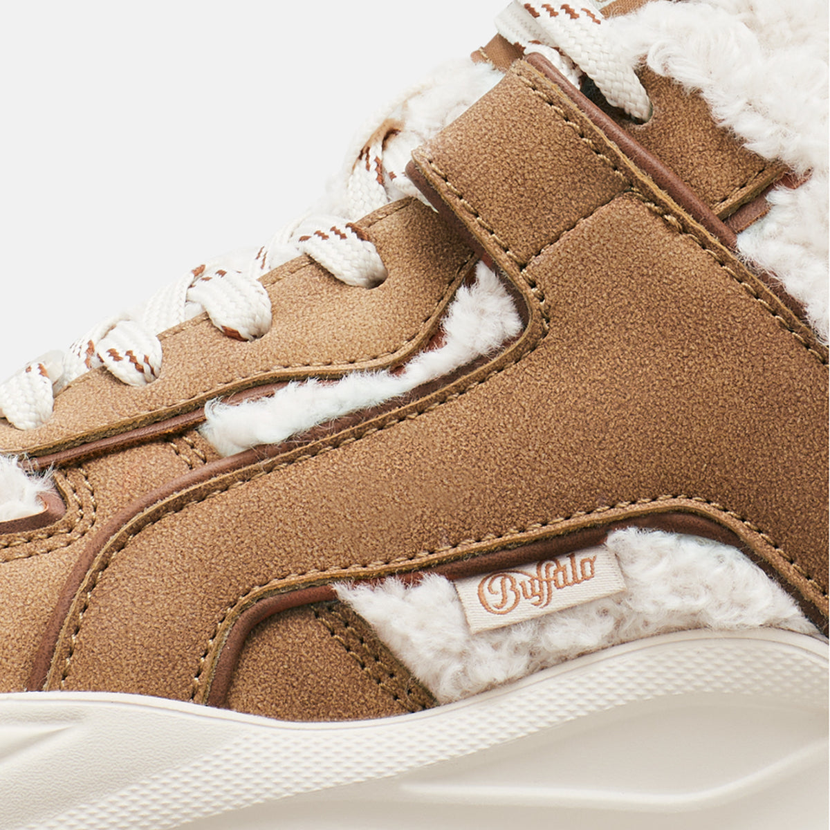 AI26---buffalo---00018349-XFBLISS WARM_5_P
