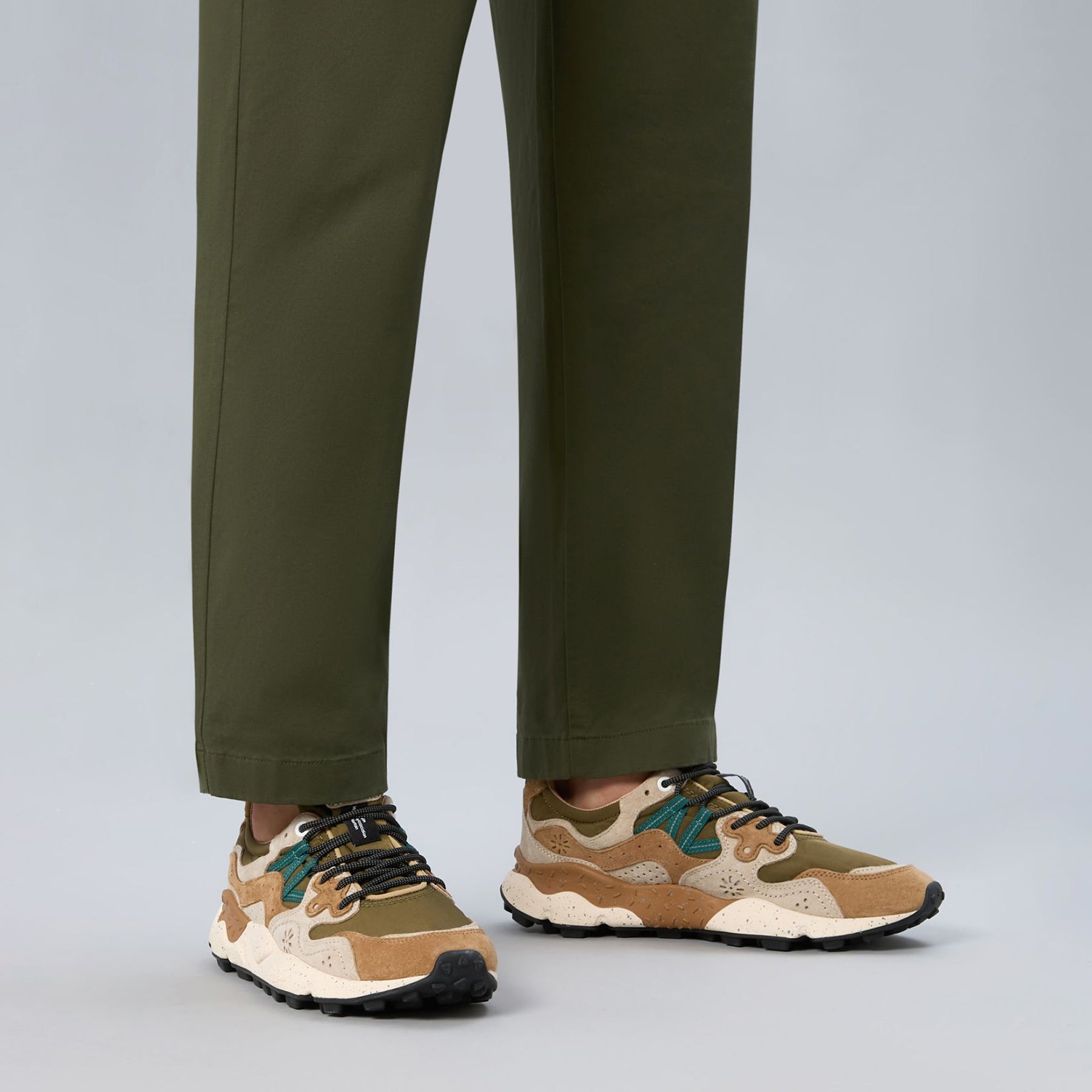 AI26---flower mountain---YAMANO 3 MANCREAM BROWN_1_P