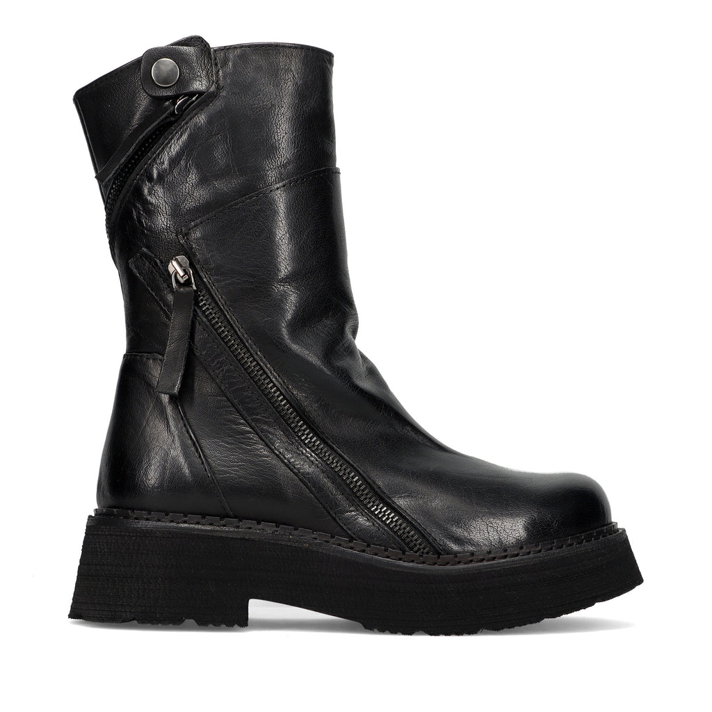 History541: Stivaletto da donna in morbida pelle nera con zip diagonale e suola alta super leggera