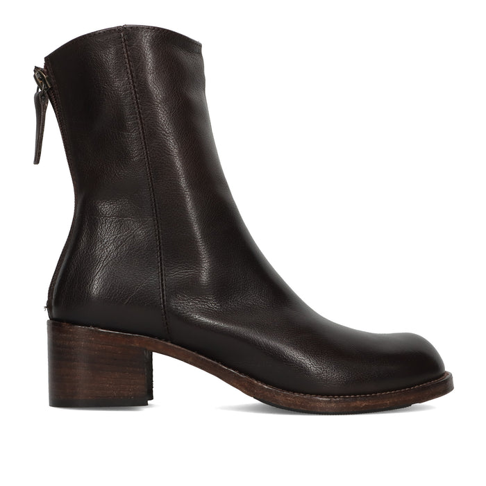 History541: Stivaletto da donna in morbida pelle marrone scuro con tacco comodo