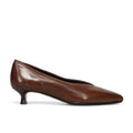 L'ARIANNA: Scarpa da donna in morbida pelle marrone con tacco basso a rocchetto e scollo a V
