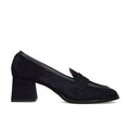 SANGIORGIO: Mocassino da donna in morbida pelle scamosciata blu con profili in pelle e tacco comodo