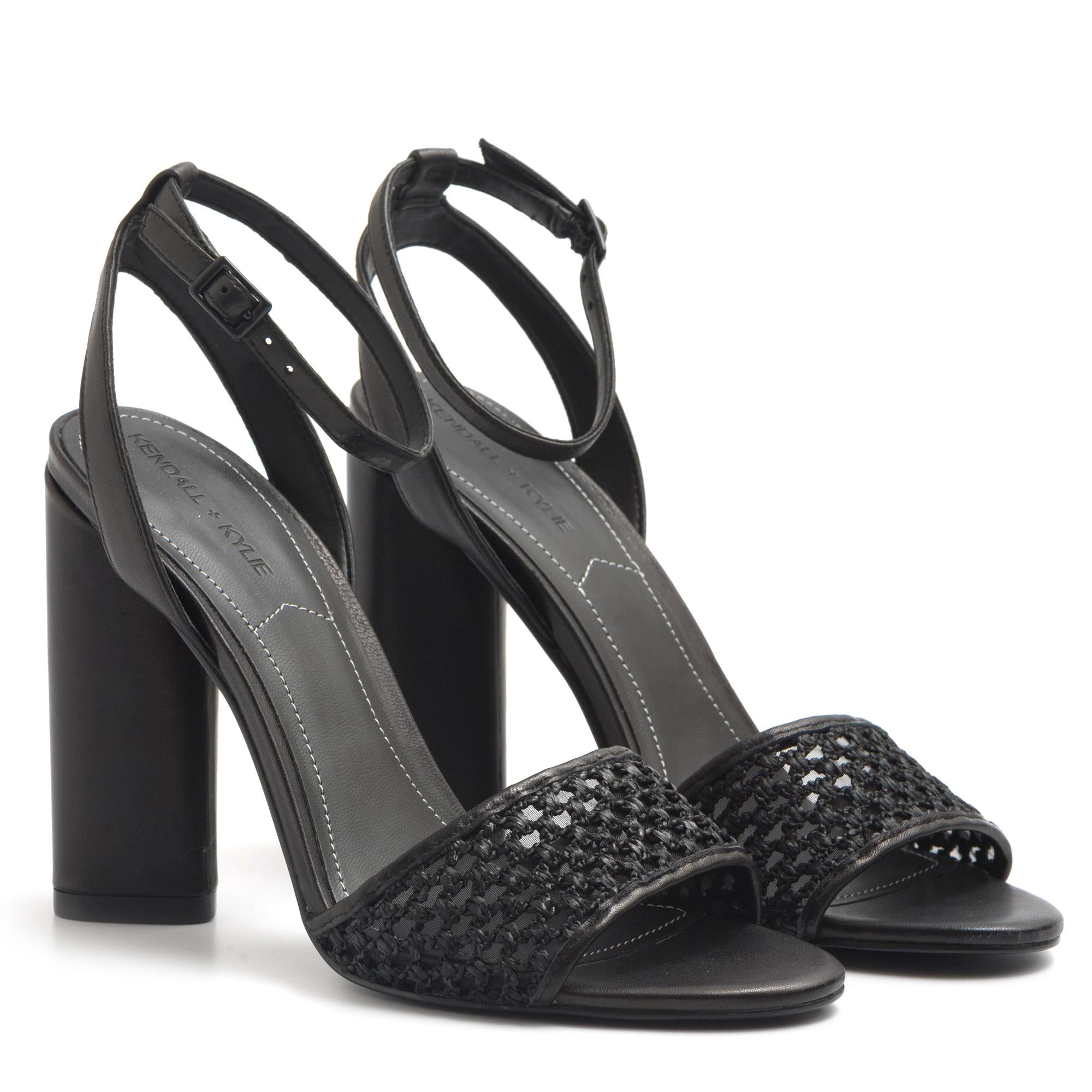 Sandalo Kendall + Kylie Genna nero con tacco alto