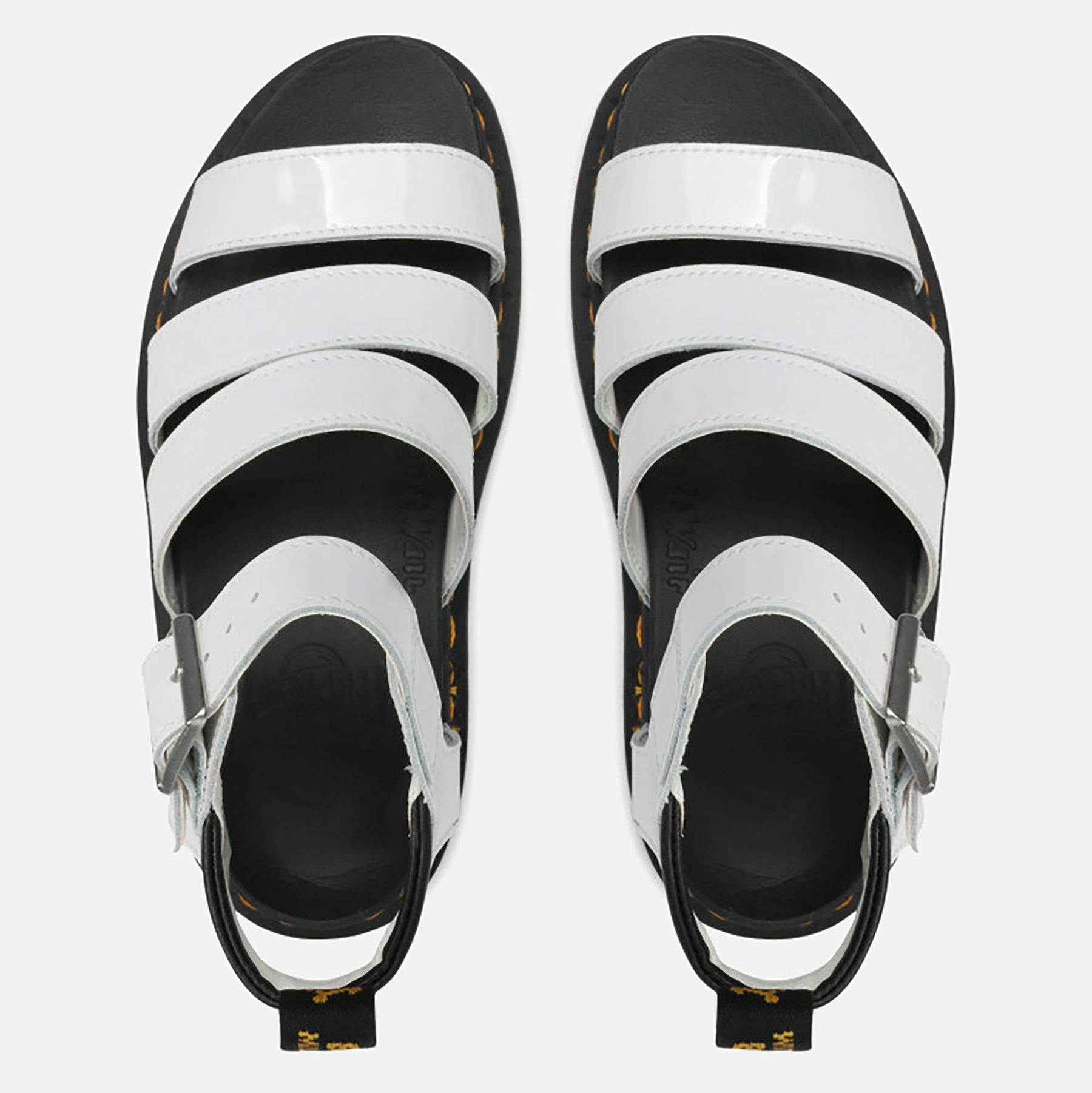 PE22---drmartens---BLAIREWHITE HYDRO LEATHER_2_P