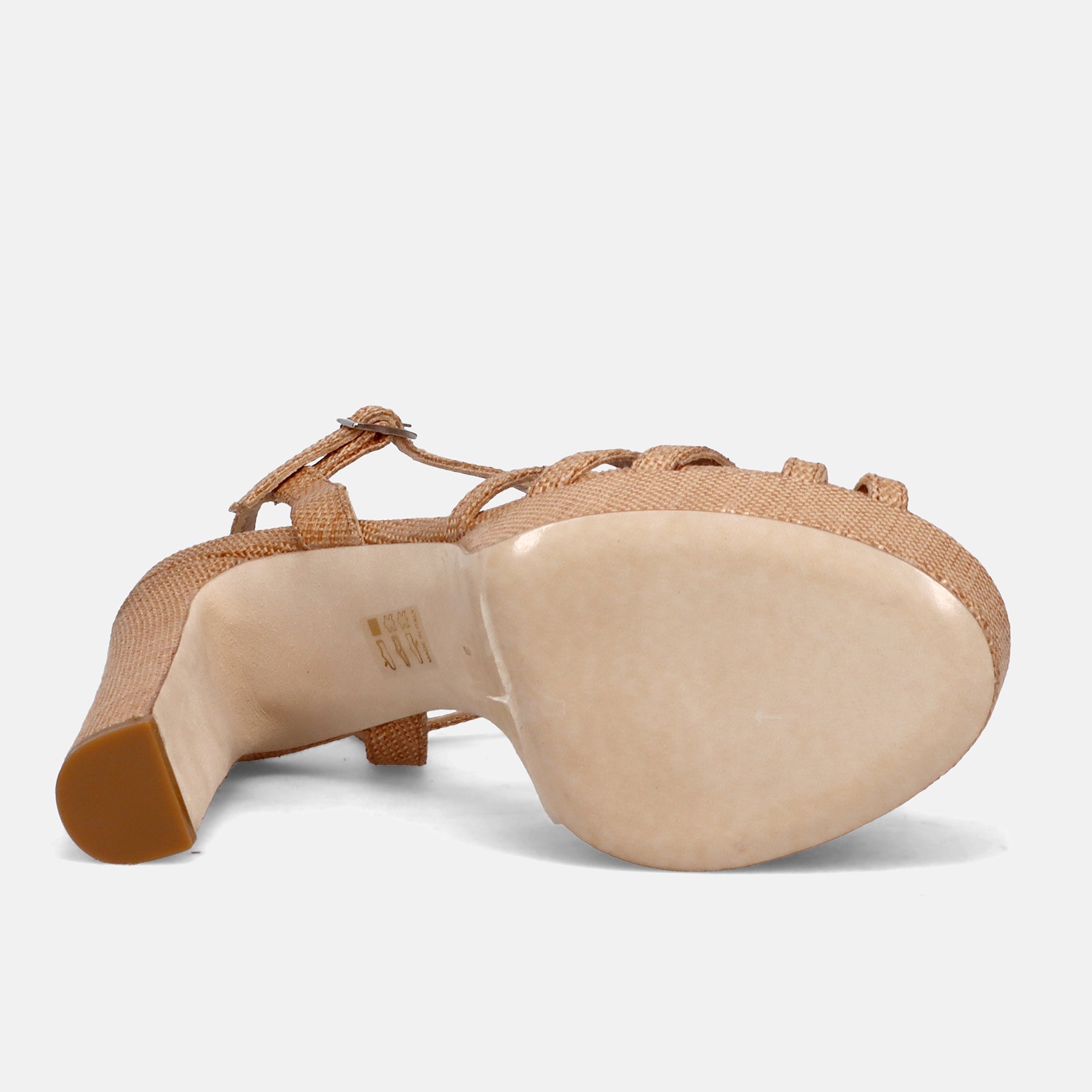 PE23---chantal---2002CAMEL_4_P