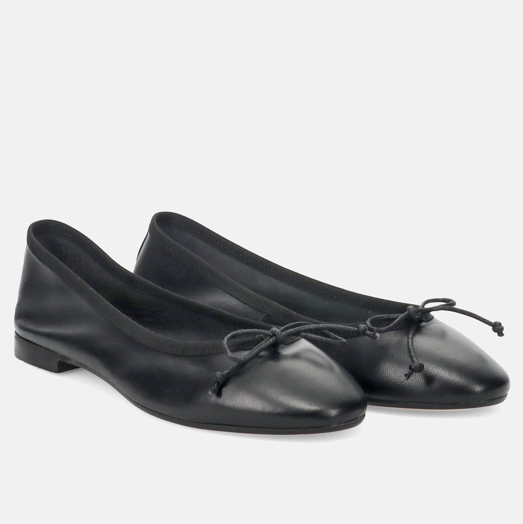 PE24---belle vie---7216NAPPA NERO_1_P