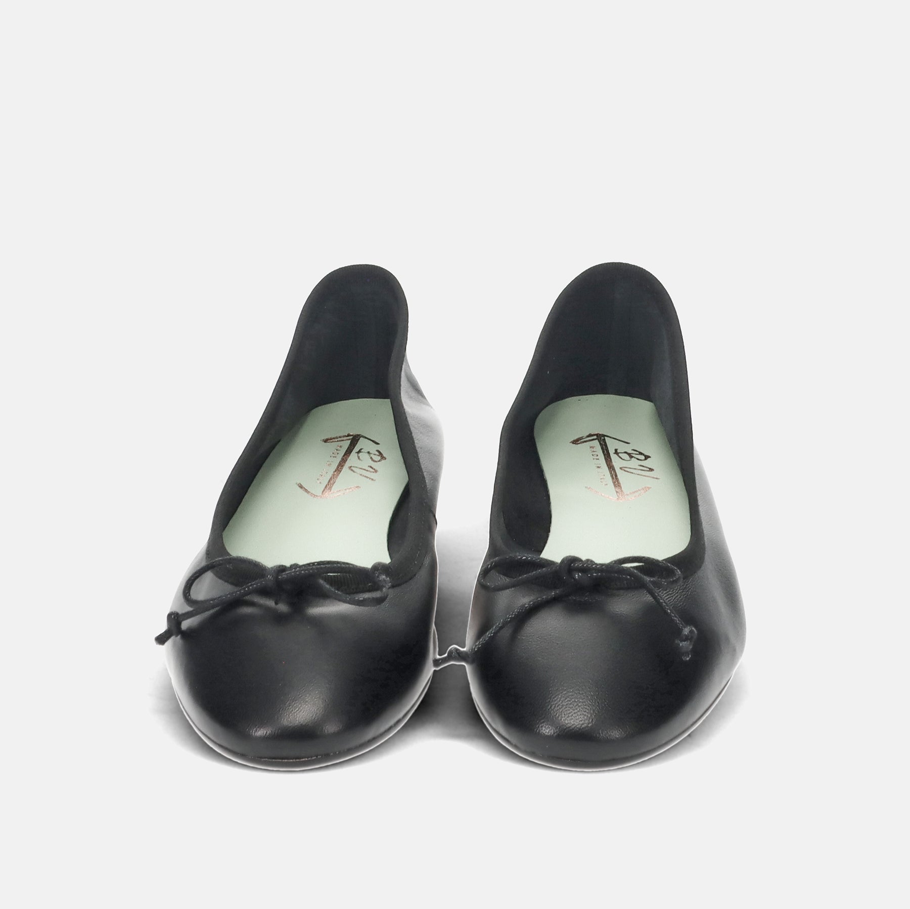 PE24---belle vie---7216NAPPA NERO_2_P