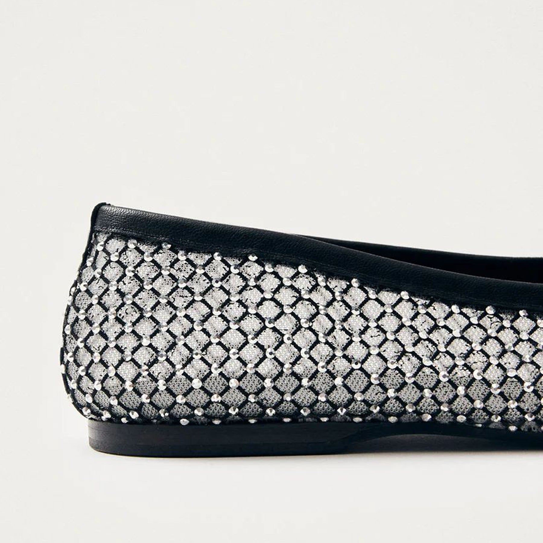 PE25---alohas---LORAIN MESH GLOW BLACK_2_P