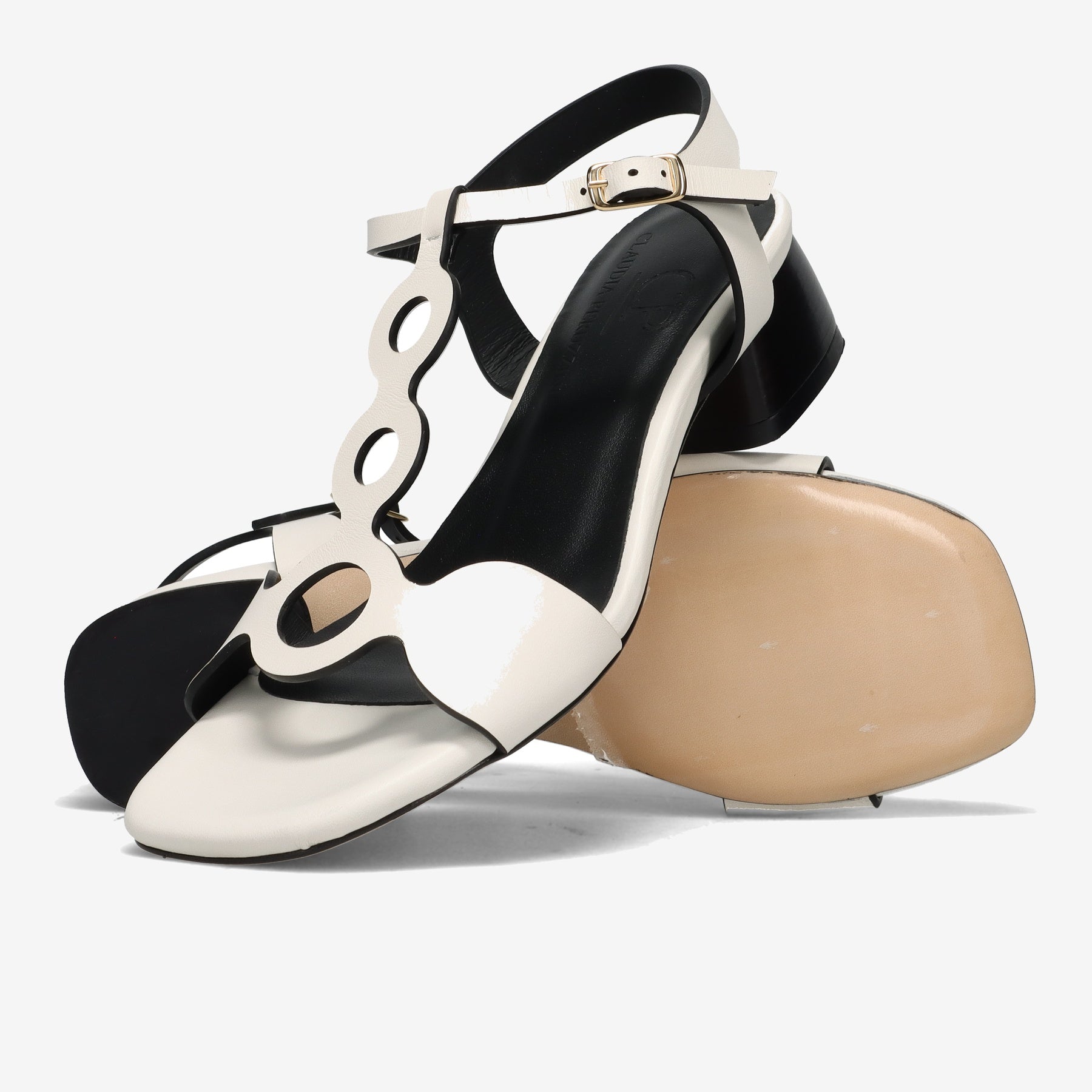 PE26---claudia peruzzini---2604VITELLO MILK_2_P
