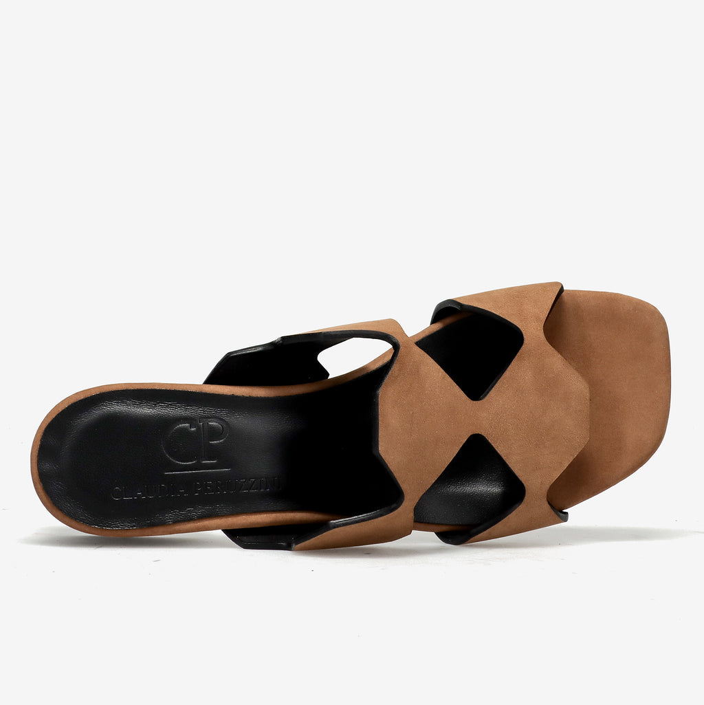 PE26---claudia peruzzini---2608NABUK COGNAC_2_P