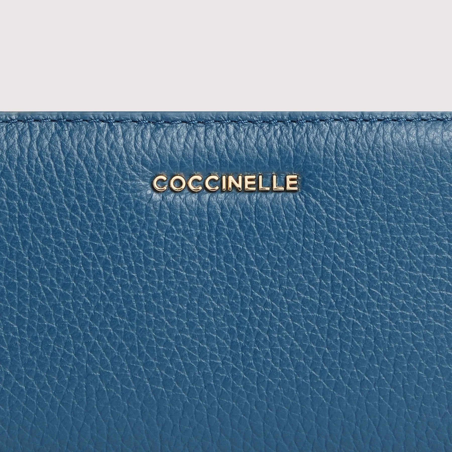 PE26---coccinelle---E2MW511F101B27_2_P