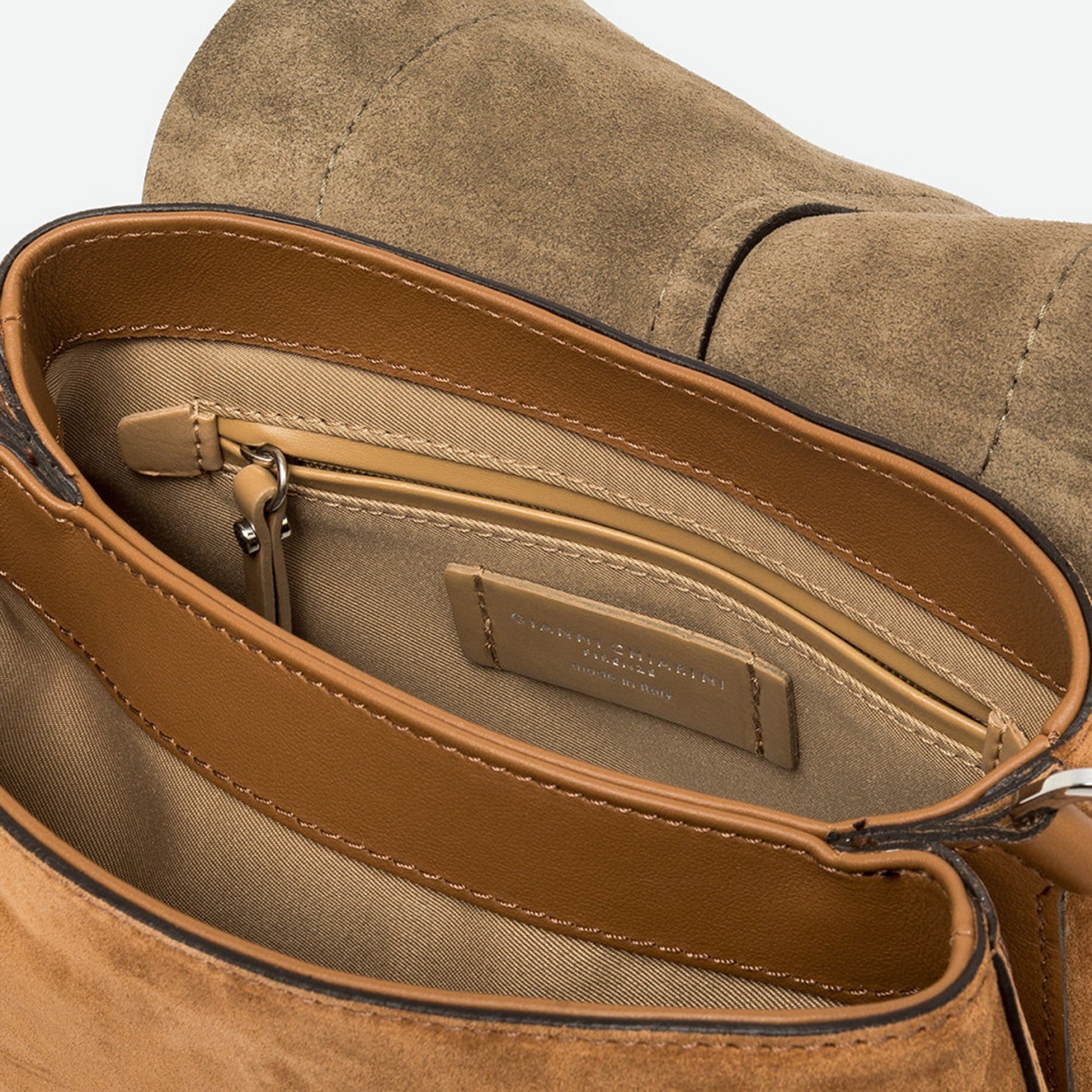 PE26---gianni chiarini---12386 CMBRC1478_5_P