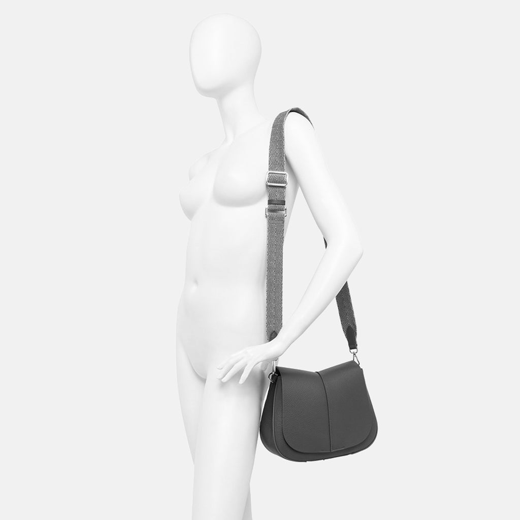 PE26---gianni chiarini---6036 COMM GRN3890_5_P