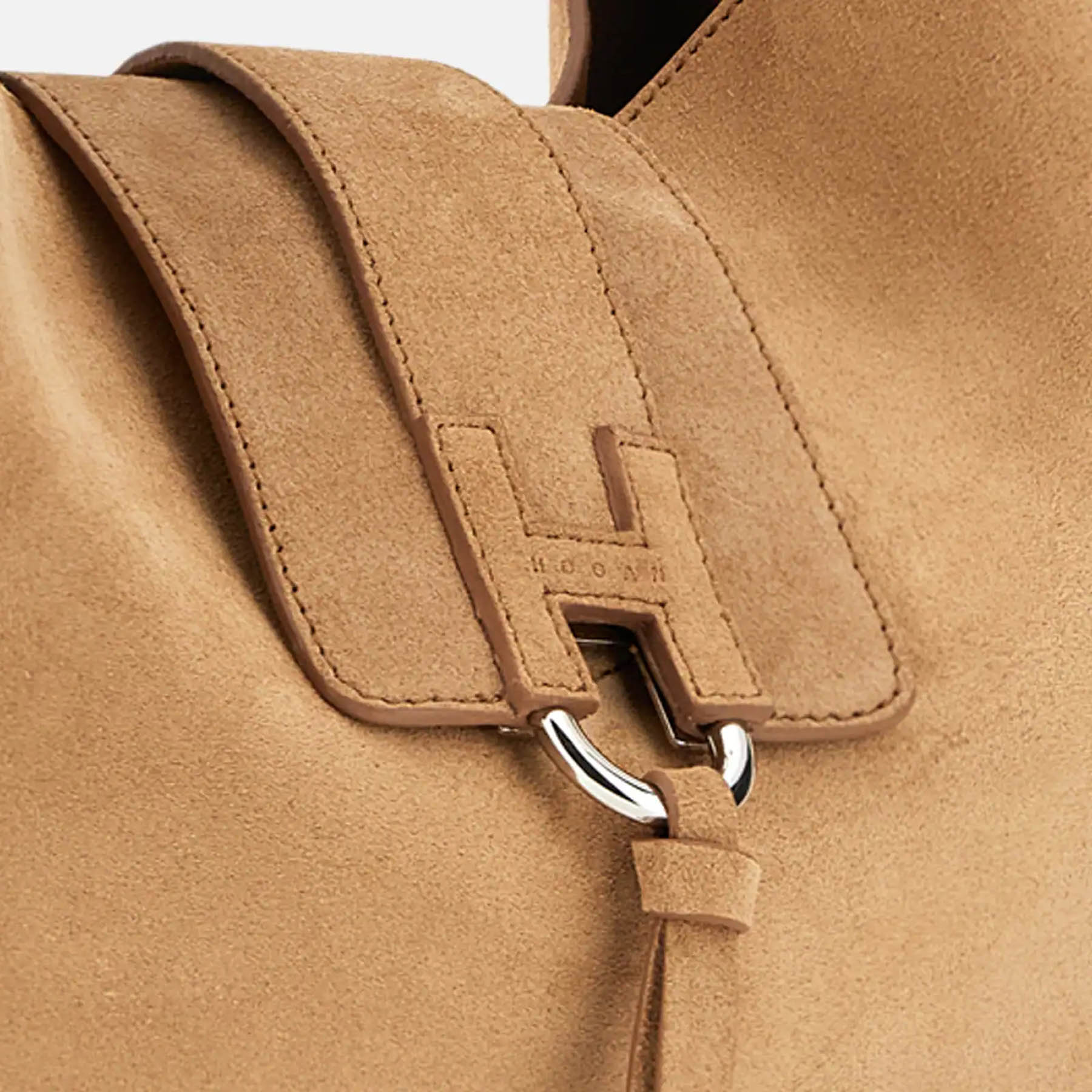 PE26---hogan---KBW01XS0200V0WC208_4_P
