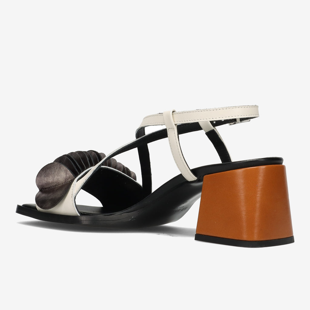 PE26---le bohemien---T5026VITELLO LATTE_2_P