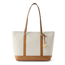 Andie md tote vanilla acorn